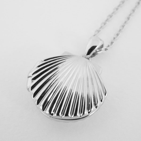 Shell Locket Necklace - Blue Canoe outfitter