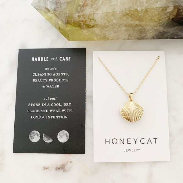 Shell Locket Necklace - Blue Canoe outfitter