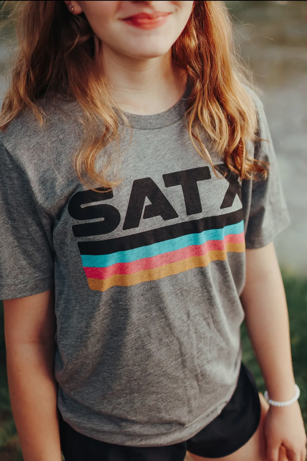 Satx t-shirt in aThrowback spurs basketball 🏀 colors