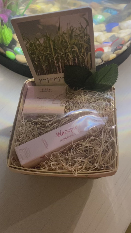 Whoopie®! Lip Gift Basket